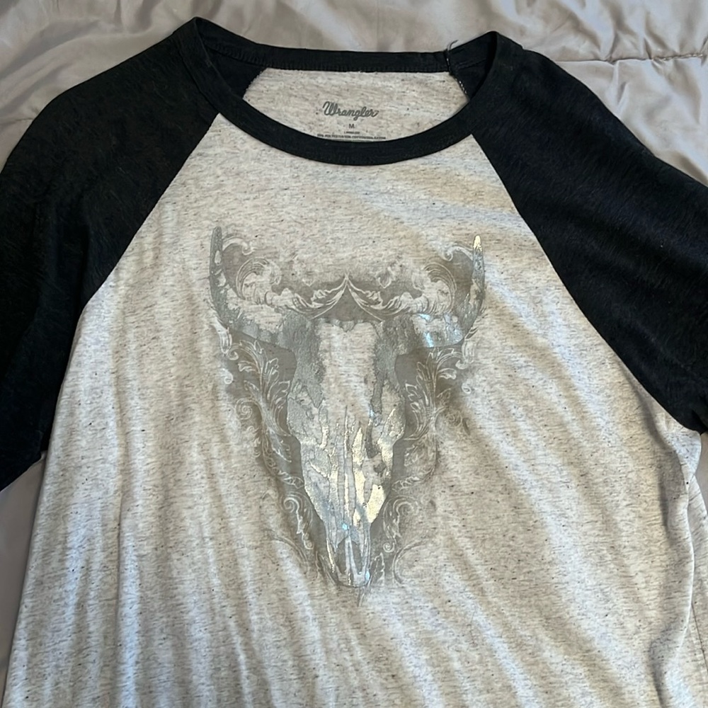 Wrangler buffalo skull shirt